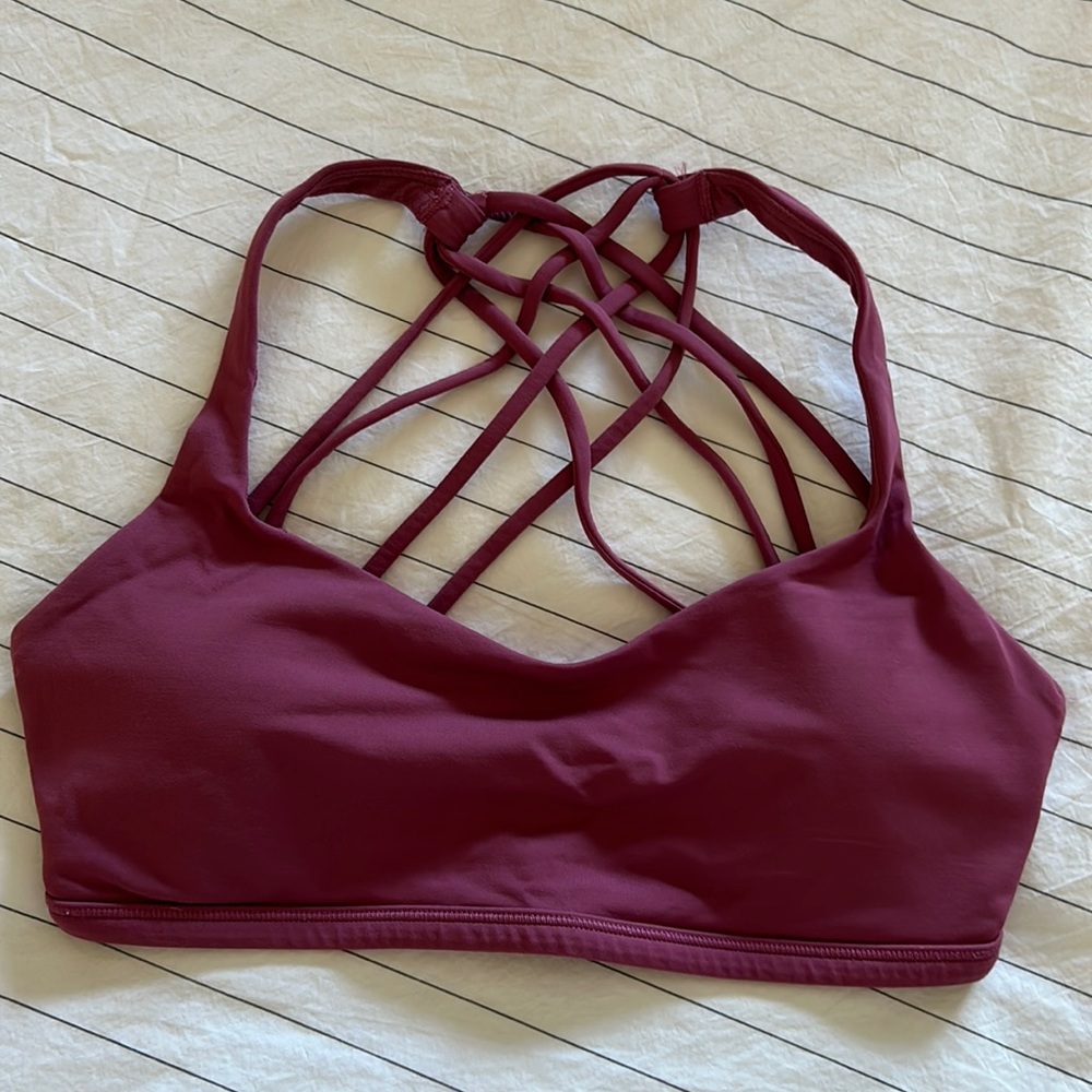 Lululemon Free To Be Wild Sports Bra